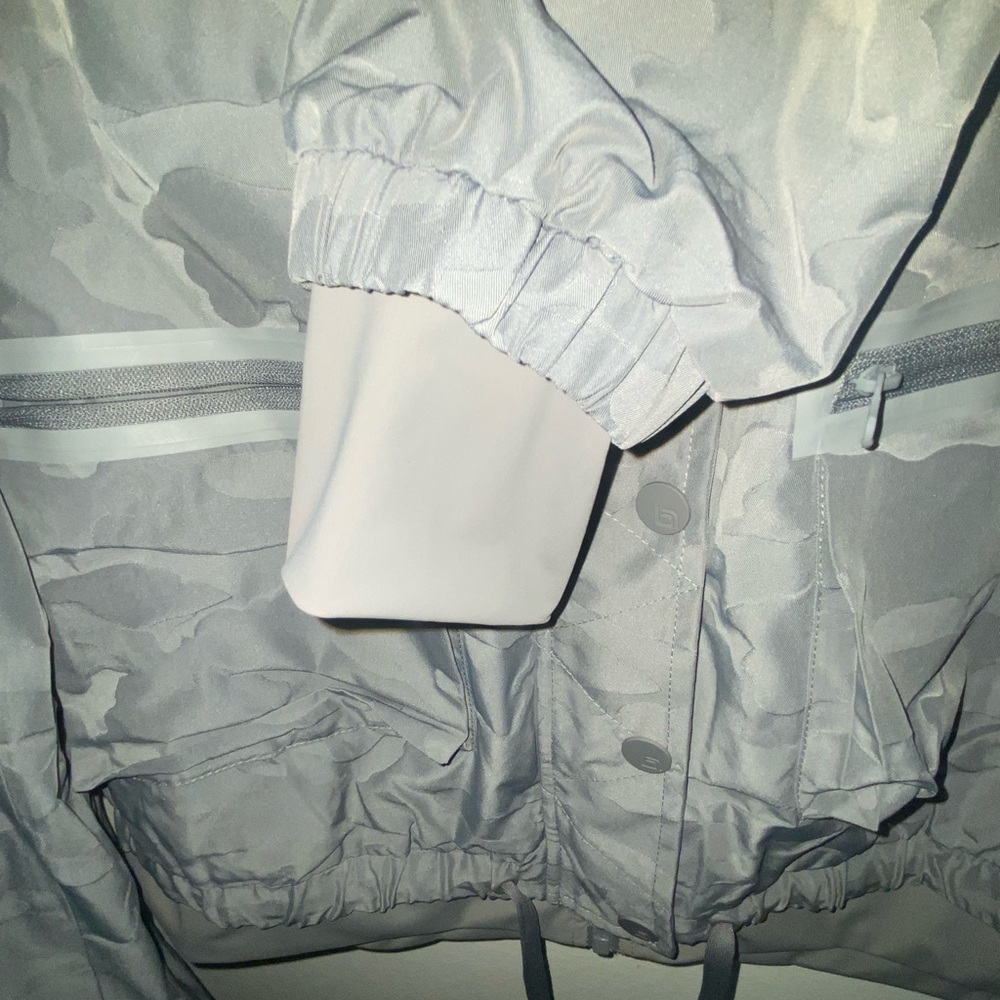 BLANC NOIR | Women’s XL | Gray Camo | Jacket | Athletic | Casual - Picture 9 of 15